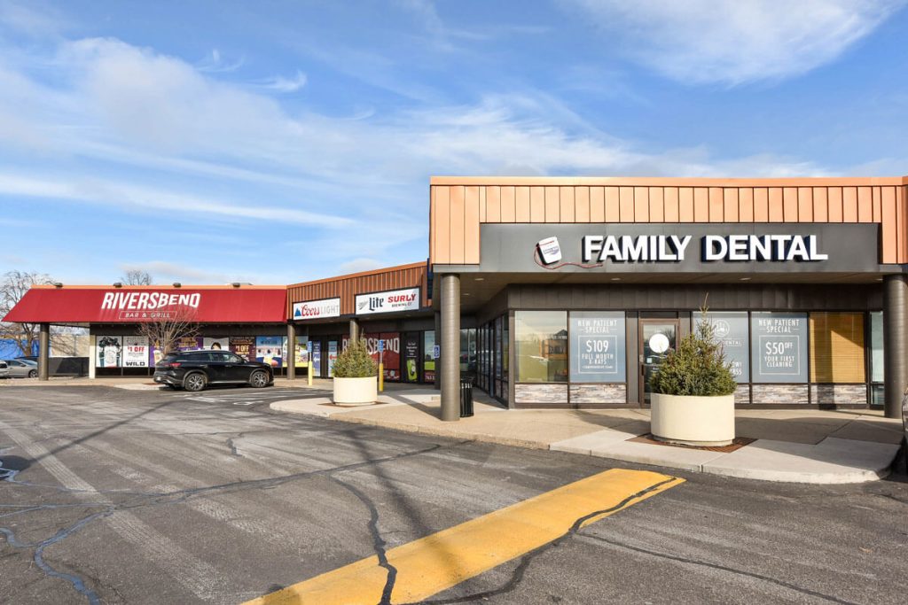 Riverside Plaza commercial property at 14001 St. Francis Blvd NW, Ramsey, MN 55303