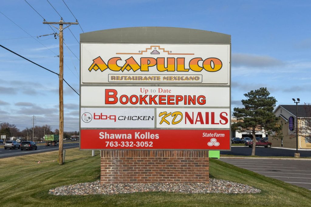Commercial property of Manna Capital at 9360 Baltimore St NE, Blaine, MN