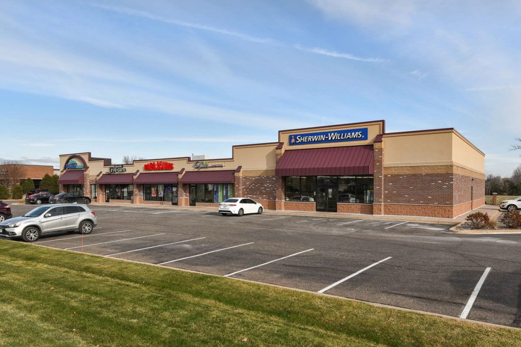 Commercial Property 5585 La Centre Ave owned by Manna Capital